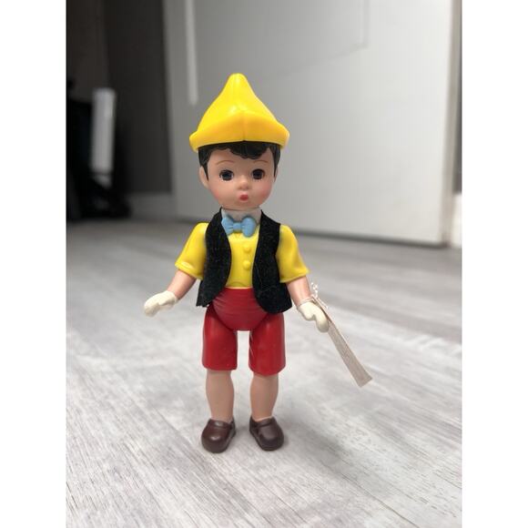 2004 Vintage Collectible Memorabilia Madame Alexander Pinocchio Boy Doll - Picture 1 of 8